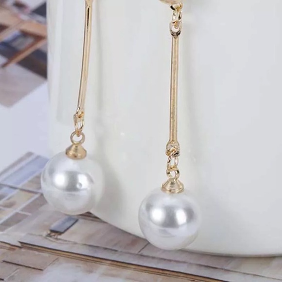 Simulated Pearl Long Tassel Bar Dangle Earrings - Picture 3 of 4